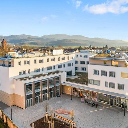 Empire Living: Denzlingen Marktplatz Exteriér fotografie