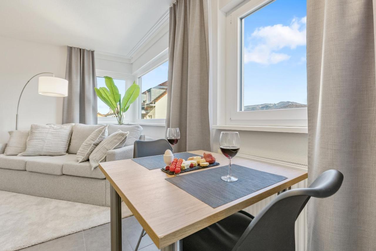 Empire Living: Denzlingen Marktplatz Exteriér fotografie